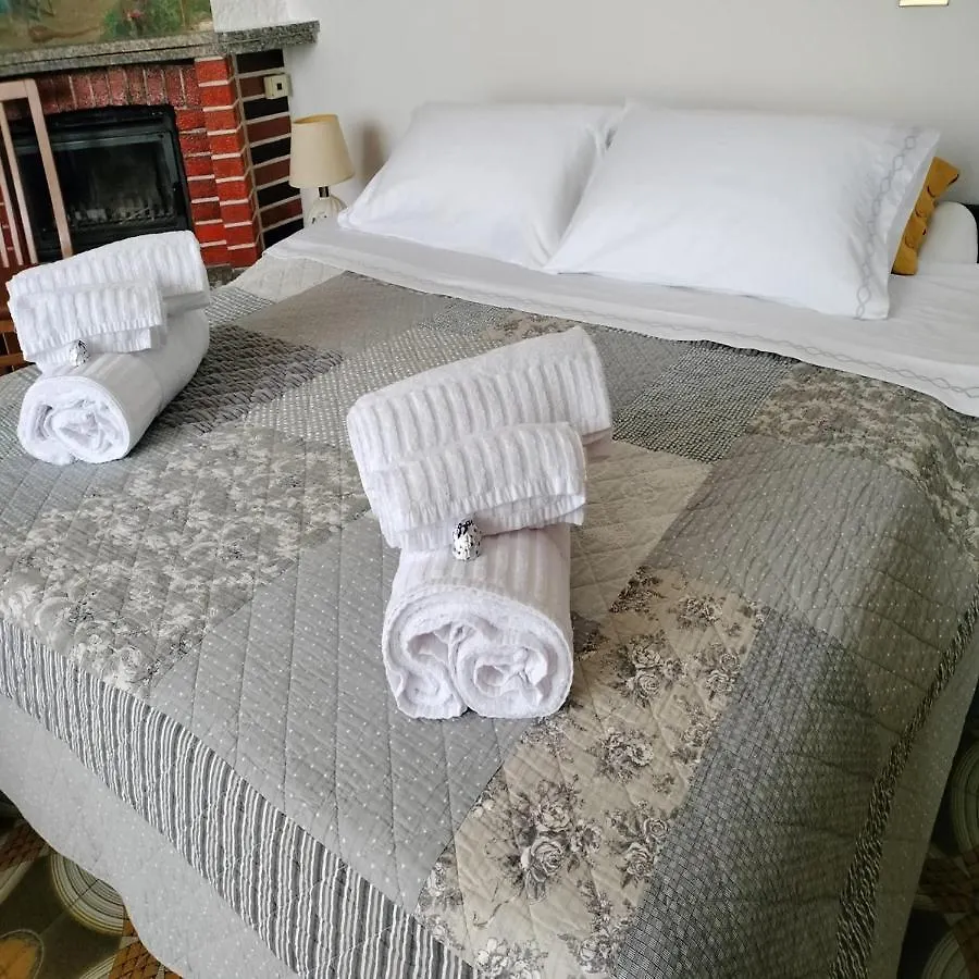 Casavacanze Sottocolle Valmorea Apartment