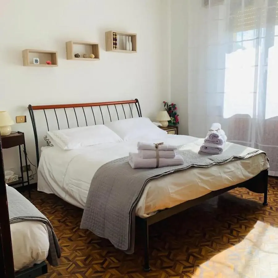 Casavacanze Sottocolle Valmorea Apartment